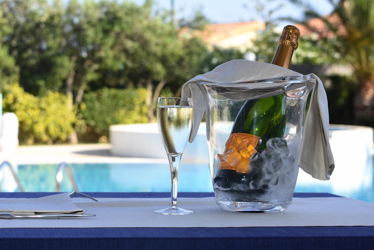 Hotel Ristorante Il Vascello Коста Рей Экстерьер фото