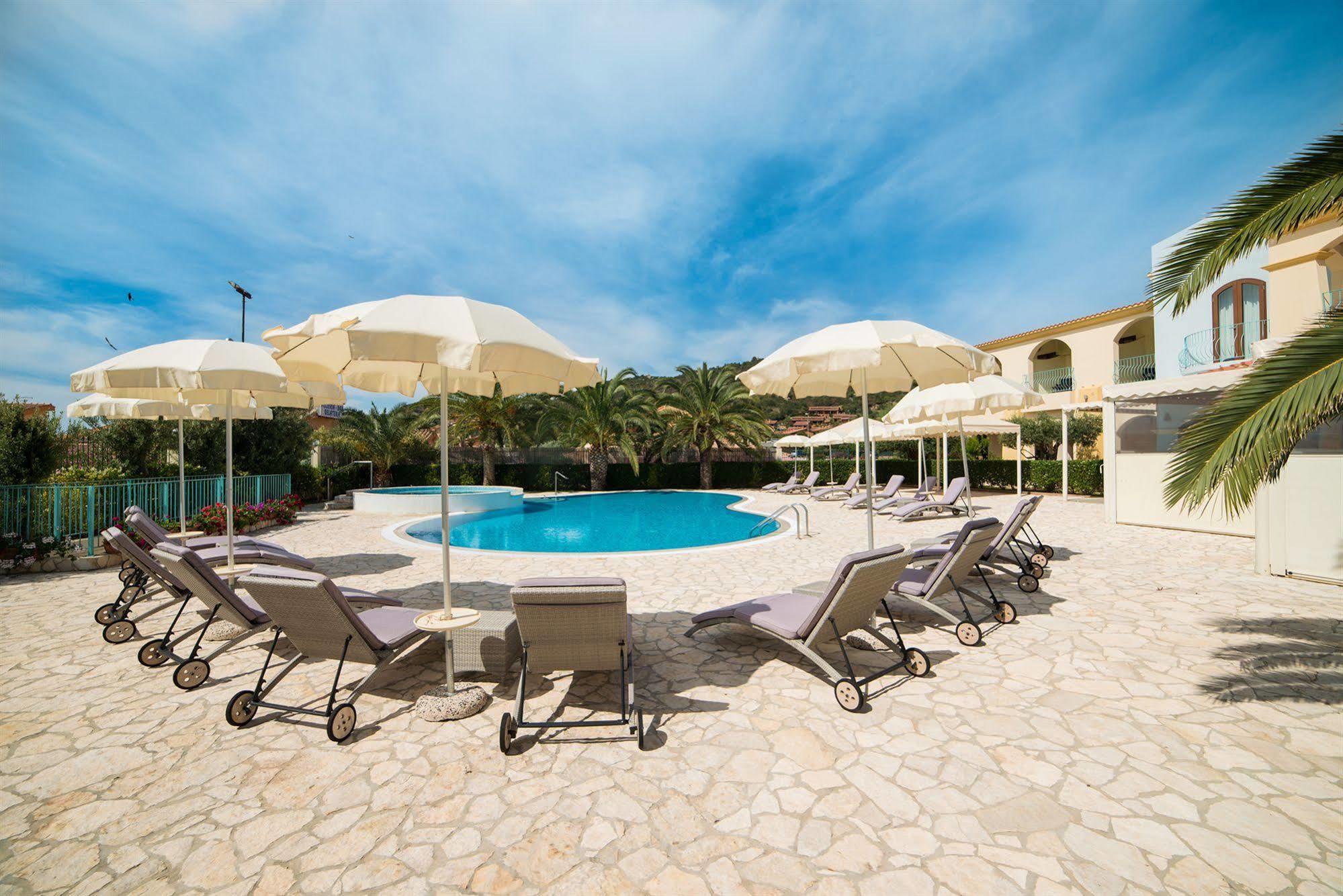 Hotel Ristorante Il Vascello Коста Рей Экстерьер фото